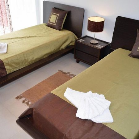 הוילה פוז דו ארליו Foz Ocean Retreat מראה חיצוני תמונה