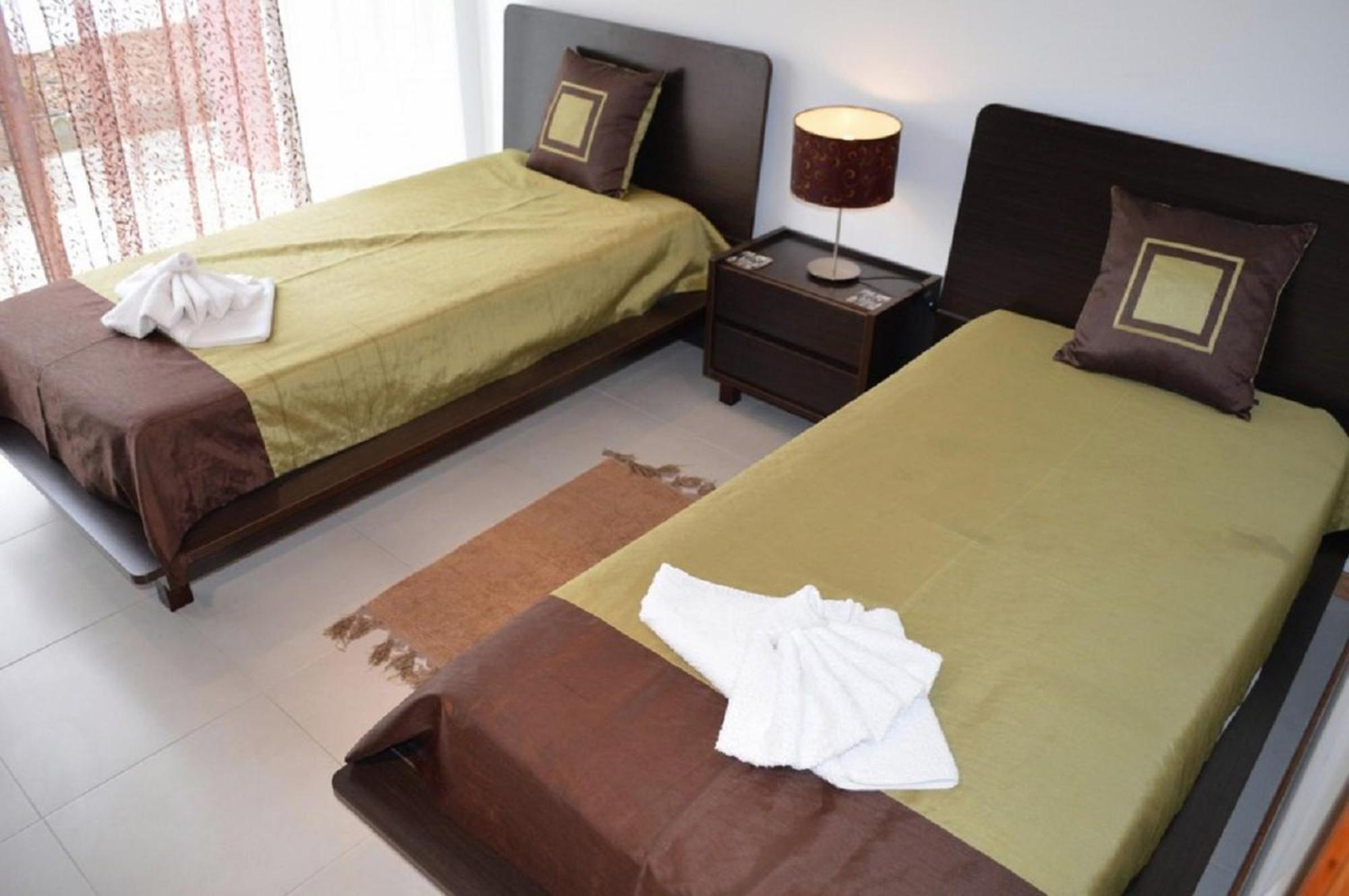 הוילה פוז דו ארליו Foz Ocean Retreat מראה חיצוני תמונה